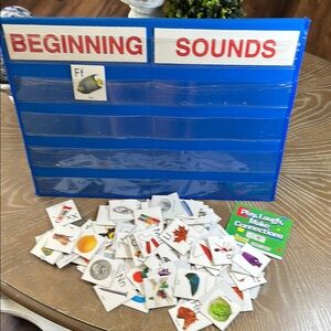 Blue Beginning Sounds Tabletop Pocket Chart with Letter Picture Cards